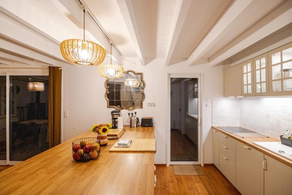Maison Familiale 11 Couchages, Proche De La Palue 卡松 外观 照片